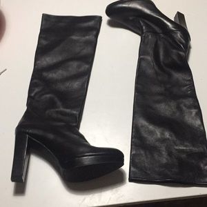 Stuart Weitzman boots tall black leather 9